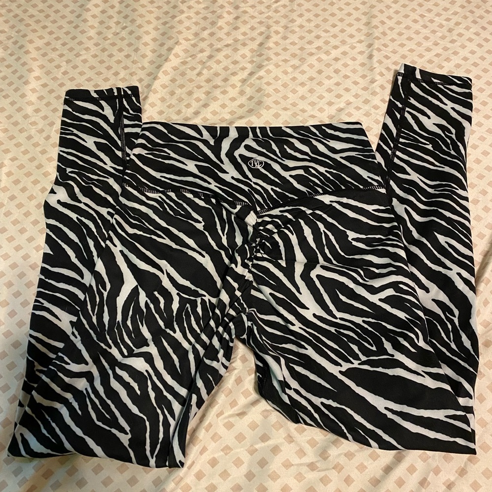 TYC-Till You Collapse-leggings